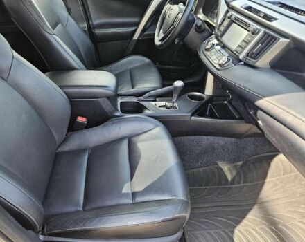 Сірий Тойота РАВ 4, об'ємом двигуна 2 л та пробігом 170 тис. км за 8900 $, фото 7 на Automoto.ua