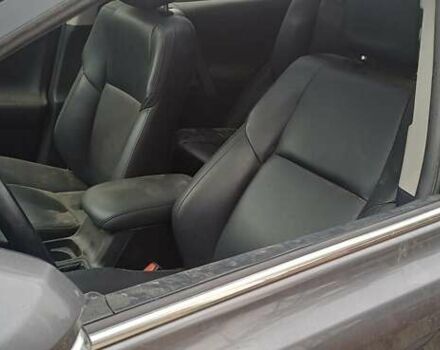 Тойота РАВ 4 2015 у Києві на Automoto.ua Сірий Тойота РАВ 4, об'ємом двигуна 2.49 л та пробігом 67 тис. км за 7000 $, фото 11 на Automoto.ua