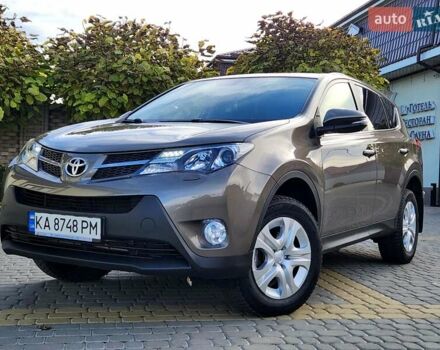 Тойота РАВ 4 2015 в Виннице на Automoto.ua Серый Тойота РАВ 4, объемом двигателя 2.23 л и пробегом 88 тыс. км за 19333 $, фото 4 на Automoto.ua