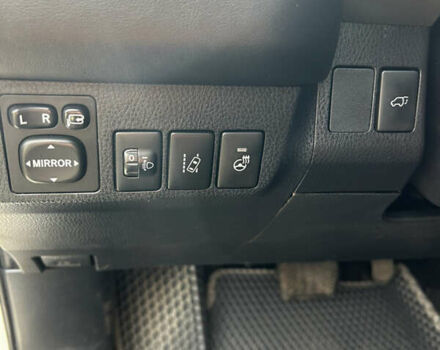 Сірий Тойота РАВ 4, об'ємом двигуна 2.5 л та пробігом 121 тис. км за 17100 $, фото 21 на Automoto.ua