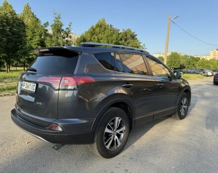 Тойота РАВ 4 2015 у Запоріжжя на Automoto.ua Сірий Тойота РАВ 4, об'ємом двигуна 2.5 л та пробігом 118 тис. км за 17999 $, фото 5 на Automoto.ua