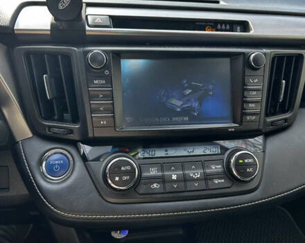 Сірий Тойота РАВ 4, об'ємом двигуна 2.5 л та пробігом 121 тис. км за 17100 $, фото 19 на Automoto.ua