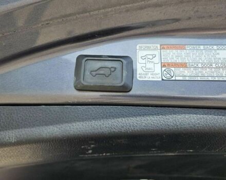 Сірий Тойота РАВ 4, об'ємом двигуна 2 л та пробігом 170 тис. км за 8900 $, фото 6 на Automoto.ua