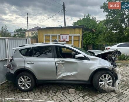 Серый Тойота РАВ 4, объемом двигателя 2.5 л и пробегом 150 тыс. км за 8500 $, фото 2 на Automoto.ua
