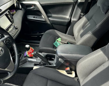 Сірий Тойота РАВ 4, об'ємом двигуна 2.5 л та пробігом 121 тис. км за 17100 $, фото 22 на Automoto.ua