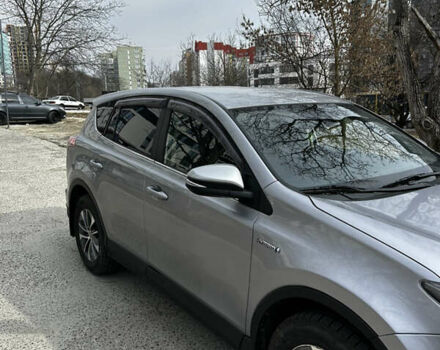 Сірий Тойота РАВ 4, об'ємом двигуна 2.5 л та пробігом 121 тис. км за 17100 $, фото 3 на Automoto.ua