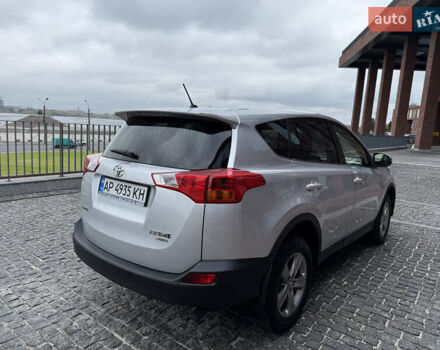 Тойота РАВ 4 2015 в Днепре (Днепропетровске) на Automoto.ua Серый Тойота РАВ 4, объемом двигателя 2.23 л и пробегом 222 тыс. км за 18200 $, фото 18 на Automoto.ua