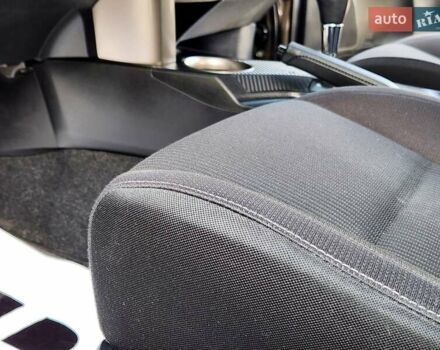 Тойота РАВ 4 2015 в Виннице на Automoto.ua Серый Тойота РАВ 4, объемом двигателя 2.23 л и пробегом 88 тыс. км за 19333 $, фото 20 на Automoto.ua