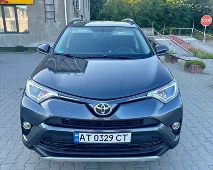 Сірий Тойота РАВ 4, об'ємом двигуна 2.49 л та пробігом 105 тис. км за 15700 $, фото 1 на Automoto.ua