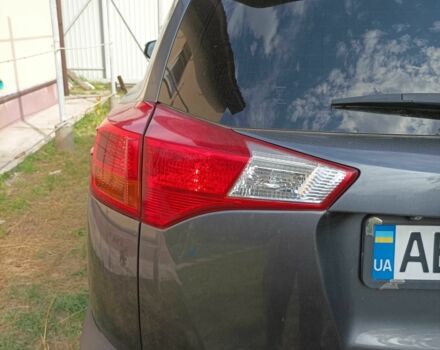 Тойота РАВ 4 2015 в Киеве на Automoto.ua Серый Тойота РАВ 4, объемом двигателя 2.5 л и пробегом 199 тыс. км за 13900 $, фото 11 на Automoto.ua