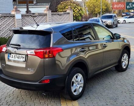 Тойота РАВ 4 2015 в Виннице на Automoto.ua Серый Тойота РАВ 4, объемом двигателя 2.23 л и пробегом 88 тыс. км за 19333 $, фото 12 на Automoto.ua