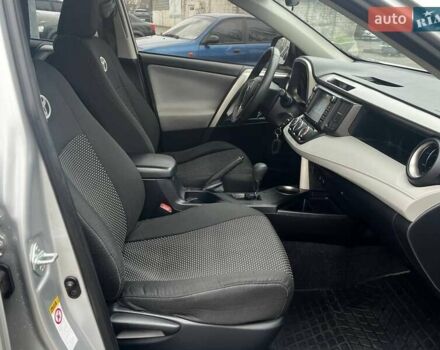 Серый Тойота РАВ 4, объемом двигателя 2.49 л и пробегом 124 тыс. км за 17900 $, фото 14 на Automoto.ua