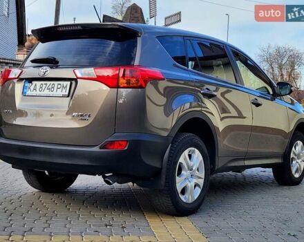 Тойота РАВ 4 2015 в Виннице на Automoto.ua Серый Тойота РАВ 4, объемом двигателя 2.23 л и пробегом 88 тыс. км за 19333 $, фото 2 на Automoto.ua