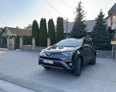 Тойота РАВ 4 2015 у Запоріжжя на Automoto.ua Сірий Тойота РАВ 4, об'ємом двигуна 2.5 л та пробігом 118 тис. км за 17999 $, фото 2 на Automoto.ua