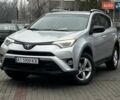 Серый Тойота РАВ 4, объемом двигателя 2.49 л и пробегом 124 тыс. км за 17900 $, фото 2 на Automoto.ua