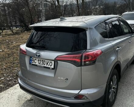 Серый Тойота РАВ 4, объемом двигателя 2.5 л и пробегом 122 тыс. км за 17250 $, фото 5 на Automoto.ua