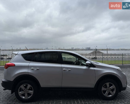 Серый Тойота РАВ 4, объемом двигателя 2.23 л и пробегом 222 тыс. км за 17700 $, фото 16 на Automoto.ua