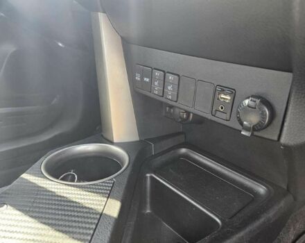 Сірий Тойота РАВ 4, об'ємом двигуна 2 л та пробігом 170 тис. км за 8900 $, фото 13 на Automoto.ua