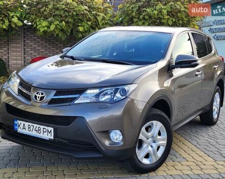 Тойота РАВ 4 2015 в Виннице на Automoto.ua Серый Тойота РАВ 4, объемом двигателя 2.23 л и пробегом 88 тыс. км за 19333 $, фото 9 на Automoto.ua