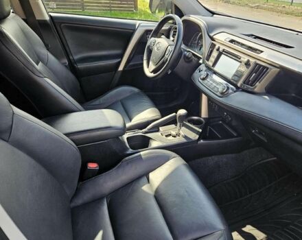 Сірий Тойота РАВ 4, об'ємом двигуна 2 л та пробігом 170 тис. км за 8900 $, фото 8 на Automoto.ua