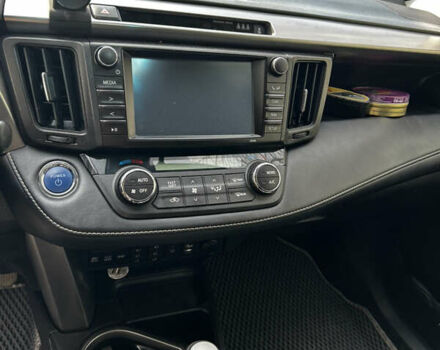 Сірий Тойота РАВ 4, об'ємом двигуна 2.5 л та пробігом 121 тис. км за 17100 $, фото 18 на Automoto.ua