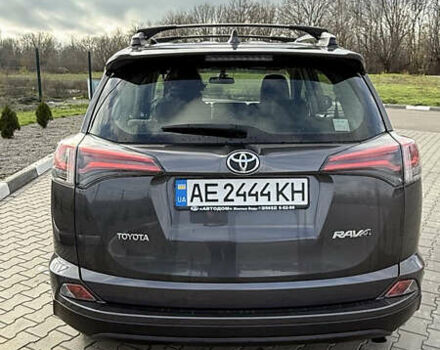 Серый Тойота РАВ 4, объемом двигателя 1.99 л и пробегом 113 тыс. км за 20500 $, фото 6 на Automoto.ua