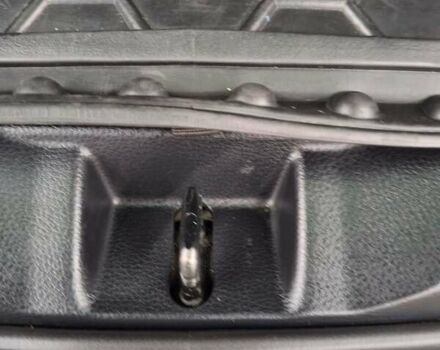 Сірий Тойота РАВ 4, об'ємом двигуна 1.99 л та пробігом 33 тис. км за 18800 $, фото 42 на Automoto.ua