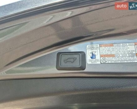 Тойота РАВ 4 2016 в Житомире на Automoto.ua Серый Тойота РАВ 4, объемом двигателя 2.49 л и пробегом 161 тыс. км за 22500 $, фото 13 на Automoto.ua