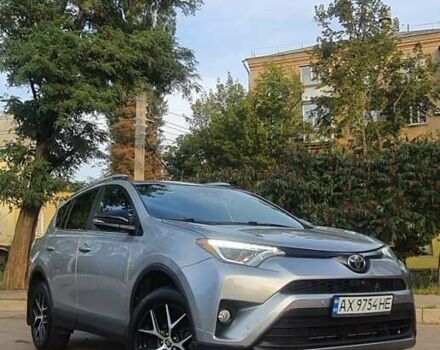 Тойота РАВ 4 2016 в Харькове на Automoto.ua Серый Тойота РАВ 4, объемом двигателя 2.49 л и пробегом 138 тыс. км за 19800 $, фото 5 на Automoto.ua