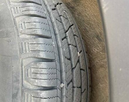 Тойота РАВ 4 2016 в Виннице на Automoto.ua Серый Тойота РАВ 4, объемом двигателя 2.49 л и пробегом 260 тыс. км за 17000 $, фото 1 на Automoto.ua