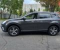 Серый Тойота РАВ 4, объемом двигателя 2.49 л и пробегом 160 тыс. км за 16500 $, фото 2 на Automoto.ua