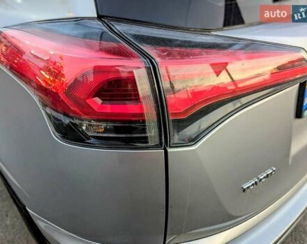 Серый Тойота РАВ 4, объемом двигателя 2.49 л и пробегом 167 тыс. км за 21200 $, фото 6 на Automoto.ua