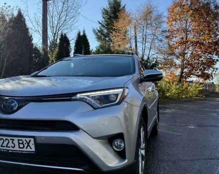 Тойота РАВ 4 2016 в Ивано-Франковске на Automoto.ua Серый Тойота РАВ 4, объемом двигателя 2.49 л и пробегом 127 тыс. км за 22000 $, фото 6 на Automoto.ua