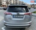 Тойота РАВ 4 2016 в Виннице на Automoto.ua Серый Тойота РАВ 4, объемом двигателя 2.49 л и пробегом 260 тыс. км за 17000 $, фото 2 на Automoto.ua