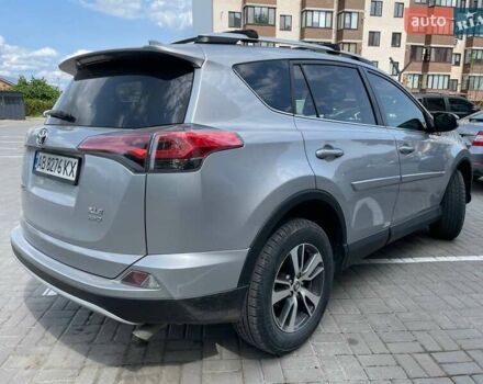Тойота РАВ 4 2016 в Виннице на Automoto.ua Серый Тойота РАВ 4, объемом двигателя 2.49 л и пробегом 260 тыс. км за 17000 $, фото 7 на Automoto.ua