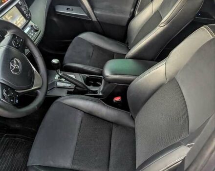 Серый Тойота РАВ 4, объемом двигателя 2.49 л и пробегом 167 тыс. км за 21200 $, фото 14 на Automoto.ua