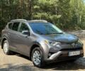 Сірий Тойота РАВ 4, об'ємом двигуна 2.49 л та пробігом 190 тис. км за 17777 $, фото 1 на Automoto.ua