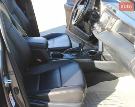 Серый Тойота РАВ 4, объемом двигателя 2.49 л и пробегом 170 тыс. км за 18600 $, фото 18 на Automoto.ua