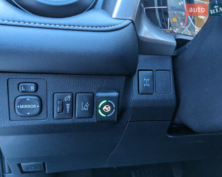 Серый Тойота РАВ 4, объемом двигателя 2.5 л и пробегом 153 тыс. км за 17900 $, фото 7 на Automoto.ua