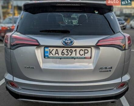 Серый Тойота РАВ 4, объемом двигателя 2.49 л и пробегом 167 тыс. км за 21200 $, фото 9 на Automoto.ua