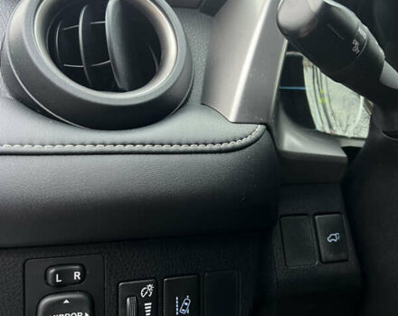 Серый Тойота РАВ 4, объемом двигателя 2.49 л и пробегом 139 тыс. км за 23500 $, фото 22 на Automoto.ua