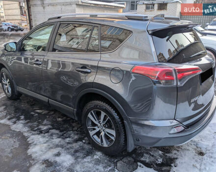 Серый Тойота РАВ 4, объемом двигателя 2.5 л и пробегом 153 тыс. км за 17900 $, фото 4 на Automoto.ua