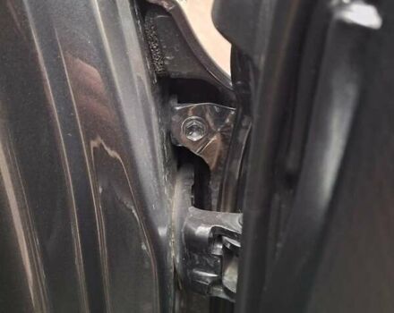 Сірий Тойота РАВ 4, об'ємом двигуна 1.99 л та пробігом 33 тис. км за 18800 $, фото 15 на Automoto.ua