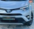 Сірий Тойота РАВ 4, об'ємом двигуна 2.49 л та пробігом 164 тис. км за 23900 $, фото 4 на Automoto.ua