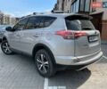 Тойота РАВ 4 2016 в Виннице на Automoto.ua Серый Тойота РАВ 4, объемом двигателя 2.49 л и пробегом 260 тыс. км за 17000 $, фото 10 на Automoto.ua