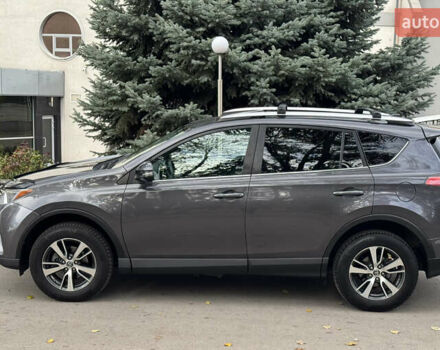 Серый Тойота РАВ 4, объемом двигателя 2.49 л и пробегом 107 тыс. км за 15800 $, фото 9 на Automoto.ua