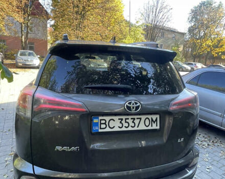 Серый Тойота РАВ 4, объемом двигателя 2.49 л и пробегом 112 тыс. км за 17000 $, фото 12 на Automoto.ua