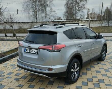 Сірий Тойота РАВ 4, об'ємом двигуна 2.49 л та пробігом 264 тис. км за 15300 $, фото 4 на Automoto.ua