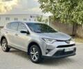Тойота РАВ 4 2016 в Мукачеве на Automoto.ua Серый Тойота РАВ 4, объемом двигателя 2.5 л и пробегом 270 тыс. км за 14500 $, фото 3 на Automoto.ua