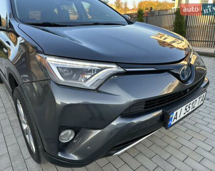 Тойота РАВ 4 2016 в Умани на Automoto.ua Серый Тойота РАВ 4, объемом двигателя 2.49 л и пробегом 144 тыс. км за 19950 $, фото 15 на Automoto.ua
